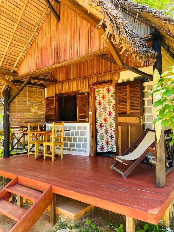 Tamarin Lodge Ampangorinana Extérieur photo