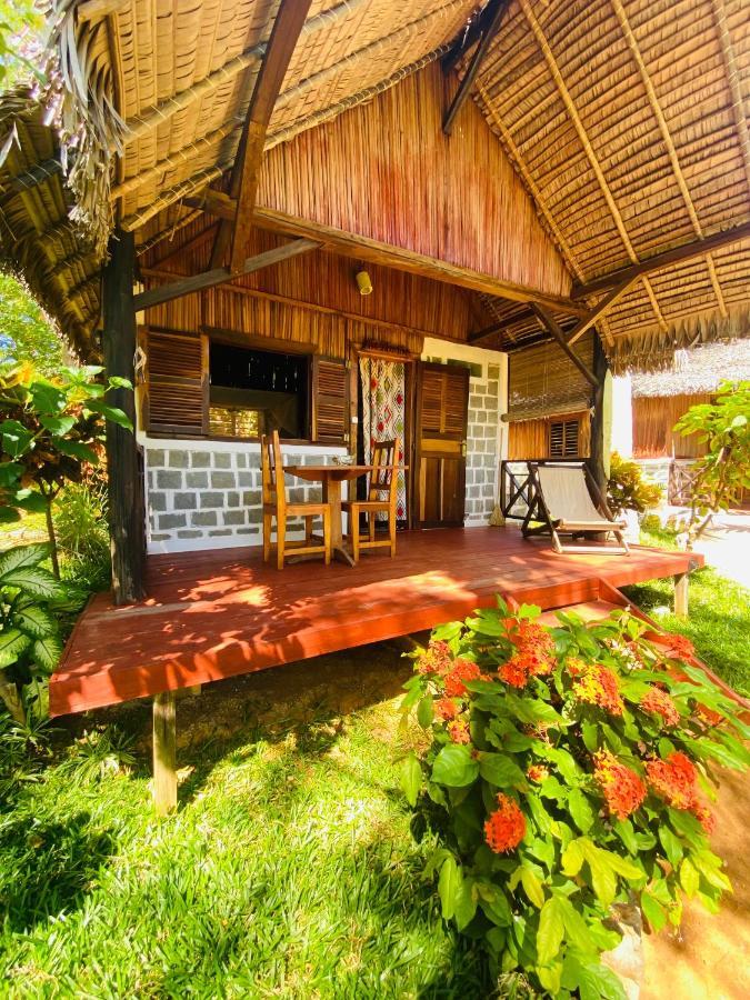 Tamarin Lodge Ampangorinana Extérieur photo