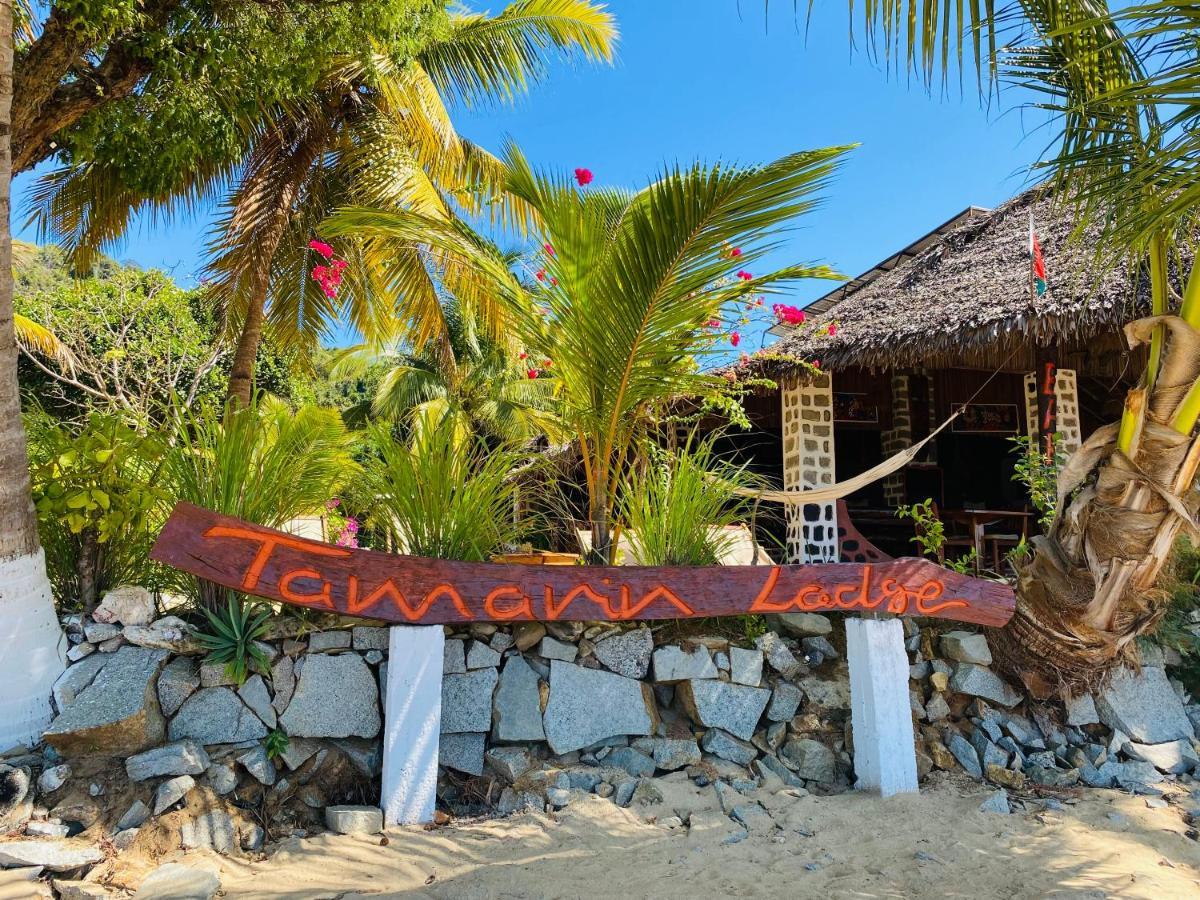 Tamarin Lodge Ampangorinana Extérieur photo
