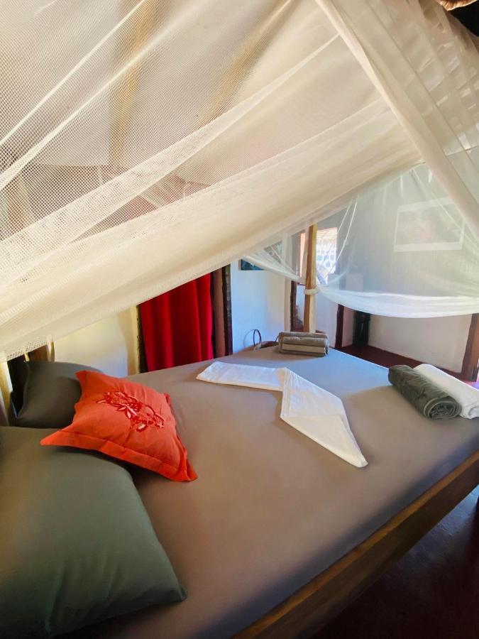 Tamarin Lodge Ampangorinana Extérieur photo